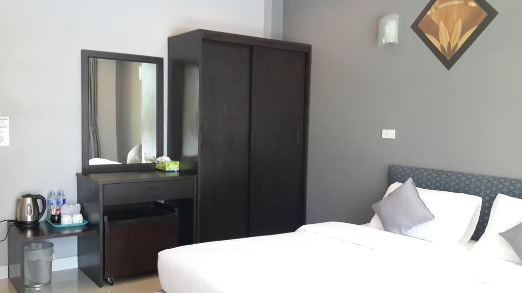 Mj Boutique Hotel Khao Lak Exterior photo